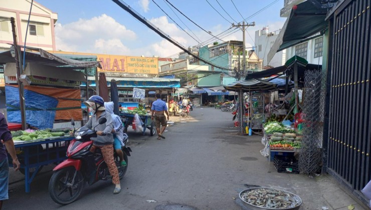 Bán nhà MT chợ Thạnh Xuân Q. 12, nở hậu, 97,1m2, giá giảm còn 7.x tỷ